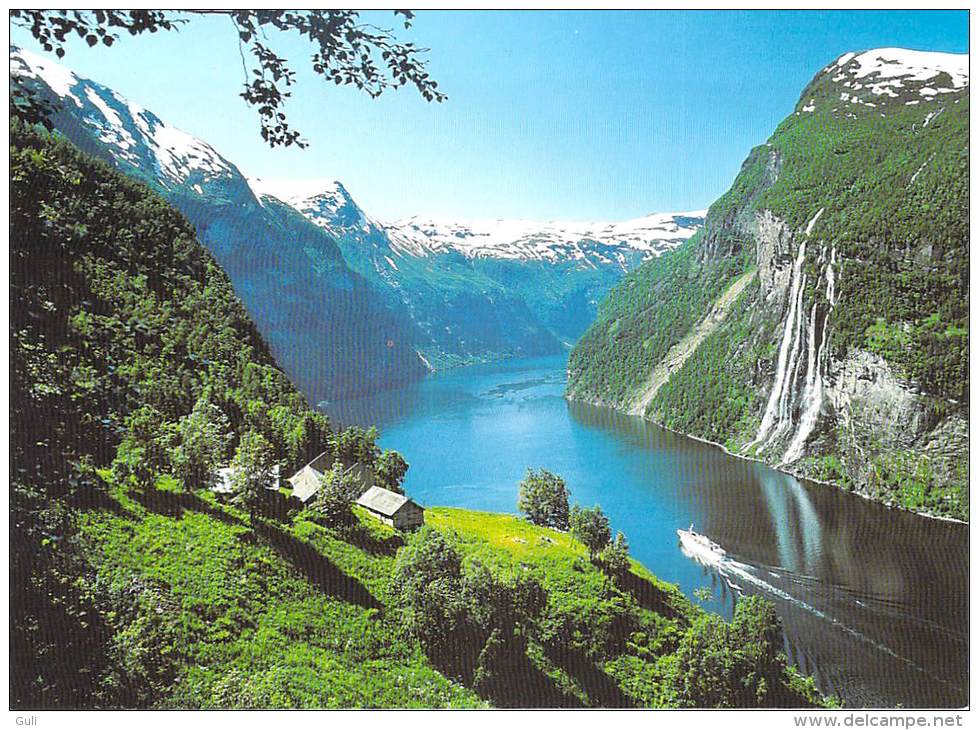 NORVEGE NORWAY Norge-GEIRANGERFJORD View From Skagefla Towards The Seven Sisters (bateau Paquebot)(Geiranger) - Norvegia