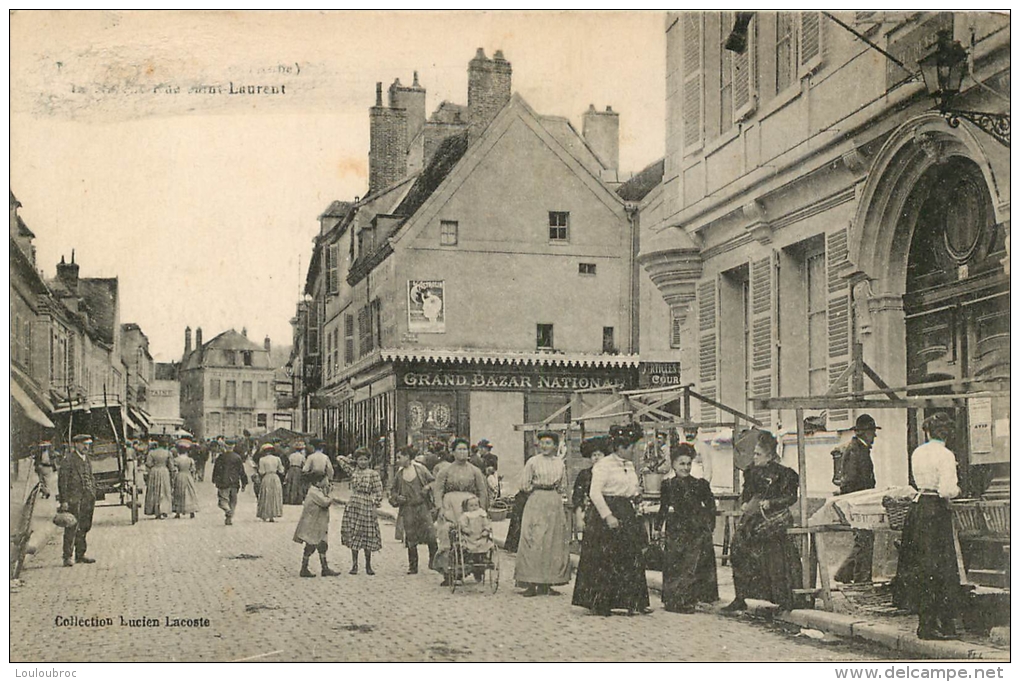 10 NOGENT SUR SEINE LE MARCHE RUE SAINT LAURENT GROSSE ANIMATION CACHET AUTORITES MILITAIRE AU VERSO - Nogent-sur-Seine