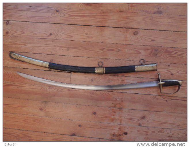 Magnifique Sabre De Hussard - Armes Blanches