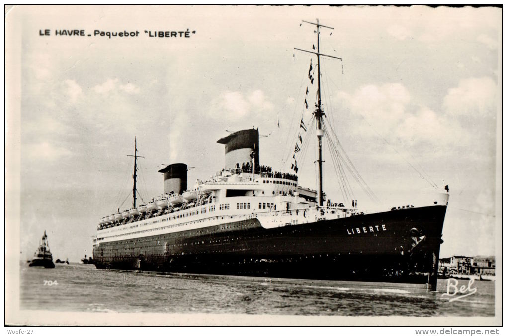 CPSM PAQUEBOT LIBERTE , Compagnie Transatlantique , Le Havre En 53 - Dampfer