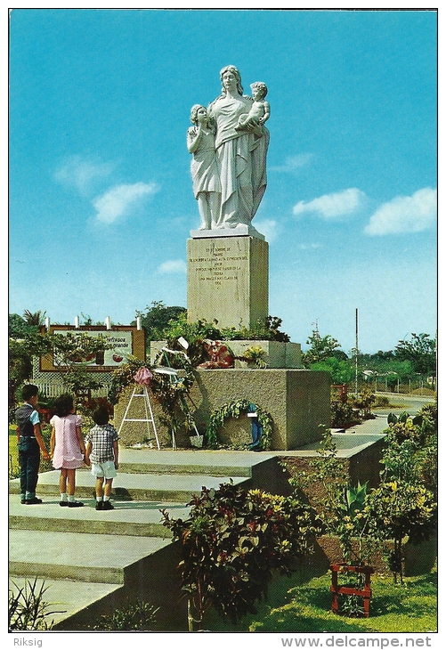 Monumento A La Madre,  San Pedro Sula  Honduras   A-3237 - Honduras
