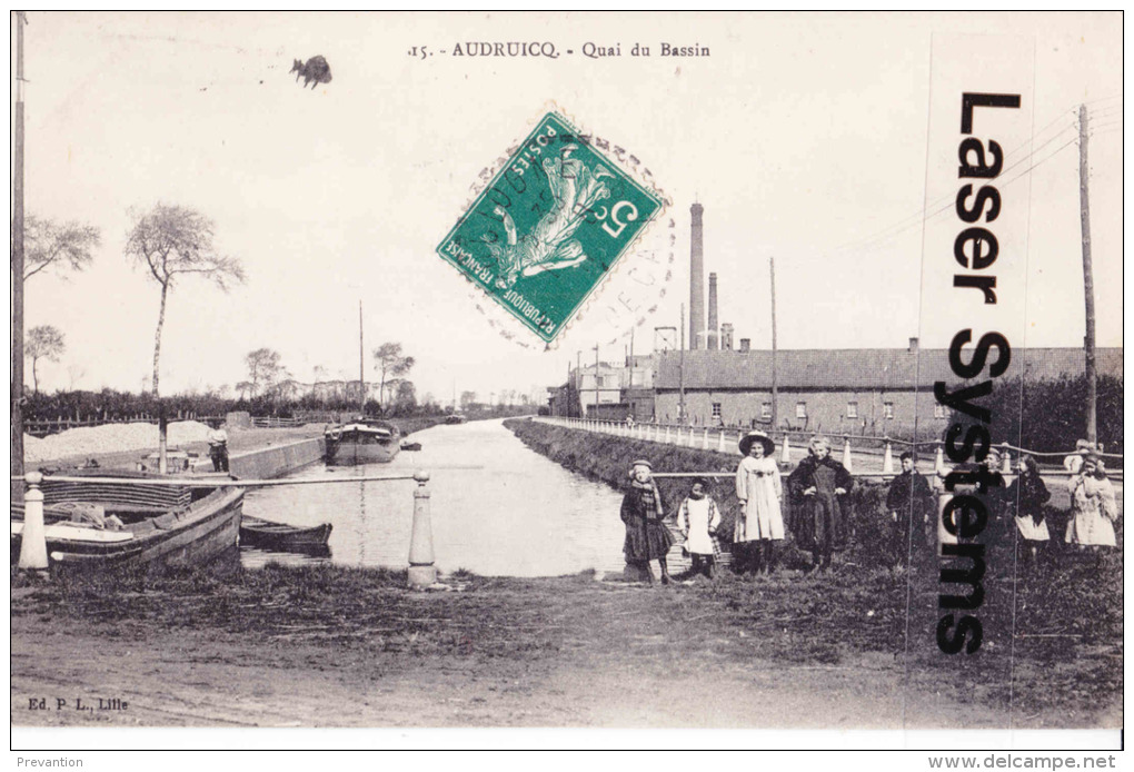 AUDRUICQ - Quai Du Bassin - Carte Animée Par Des Enfants - Audruicq