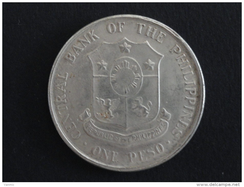 1963 - RARE - FAUX - FAUSSE MONNAIE - 1 Peso - Philippines - 38 Mm De Diamètre - Philippines