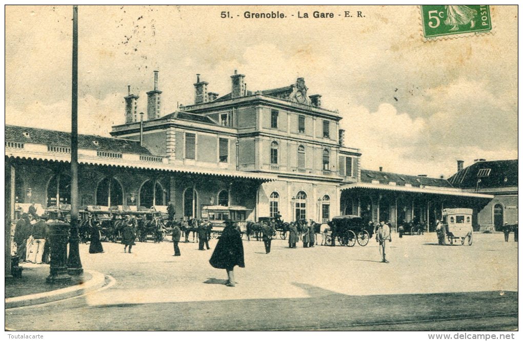 CPA 38  GRENOBLE LA GARE  1913 Animée Attelages - Grenoble