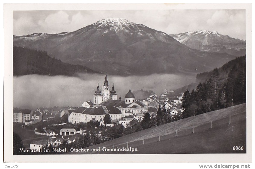 Autriche - Mariazell Im Nebel - Panorama - Mariazell