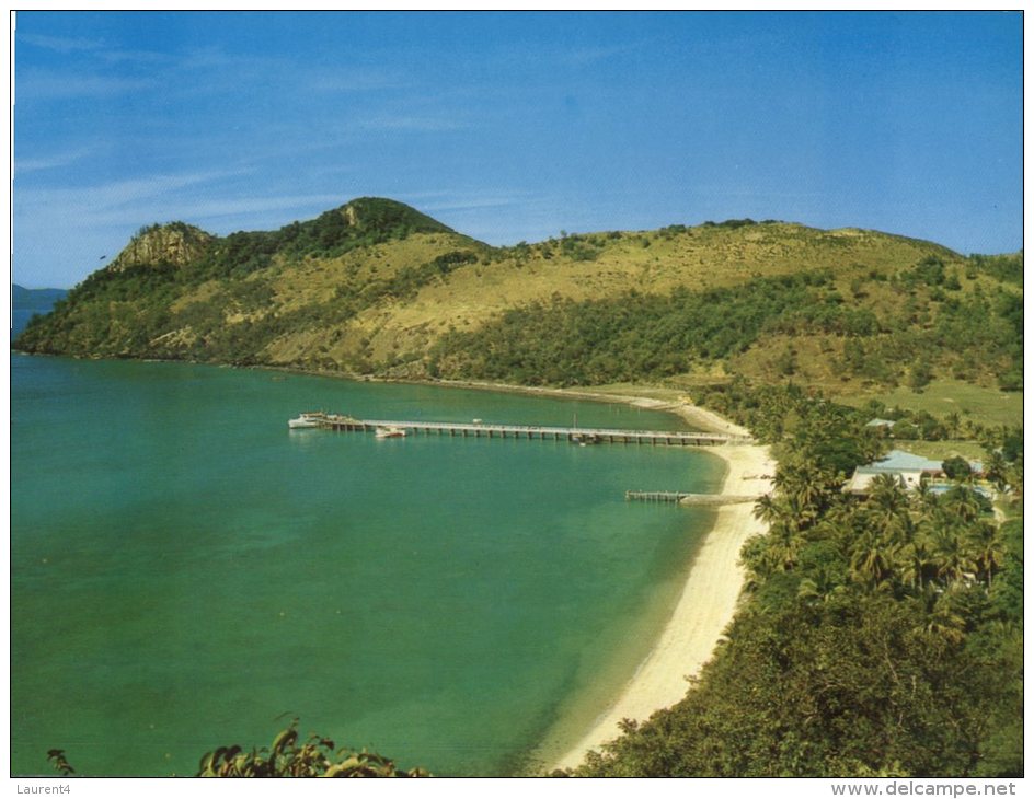 (300) Australia - QLD - Whitsunday Islands Spouth Molle Island Beach - Mackay / Whitsundays