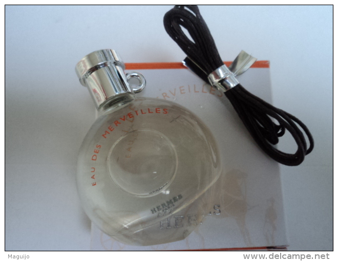 HERMES "" EAU DES MERVEILLES"" MINI EDT 7,5 ML + CORDON  CAR PEUT SE PORTER EN PENDENTIF LIRE !!! - Miniaturas Mujer (en Caja)