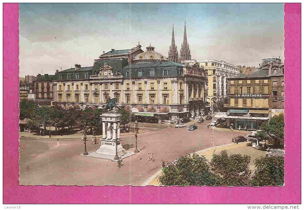 CLERMONT FERRAND  -  ** LA PLACE DE JAUDE ** Avec MAGASINS * ULYSSE  Et  MONTAGNE * -  Editeur : C.A.P.de Paris   N°1843 - Clermont Ferrand