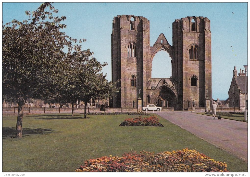 BT18266 The Cahtedral From Cooper Park Elgin Morayshire    2 Scans - Moray