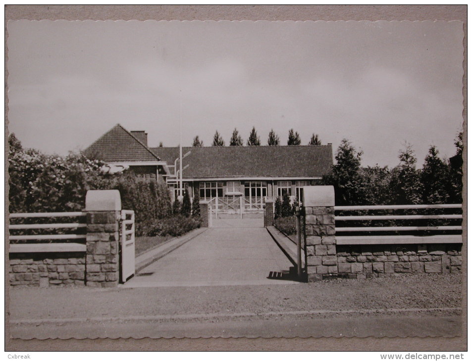 La Bouverie, Ecole Léo Collart - Roquebrune-sur-Argens