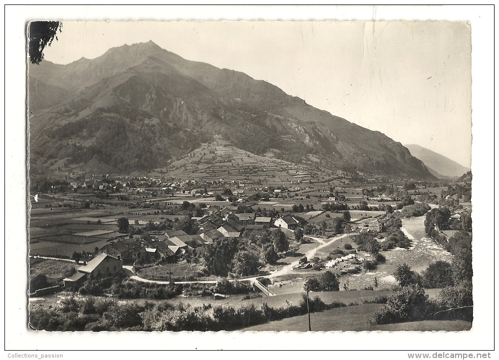 Cp, 64, Laruns, Vue Générale, Le Gave D'Ossau Et Les Cinq Monts, Voyagée 195 - Laruns