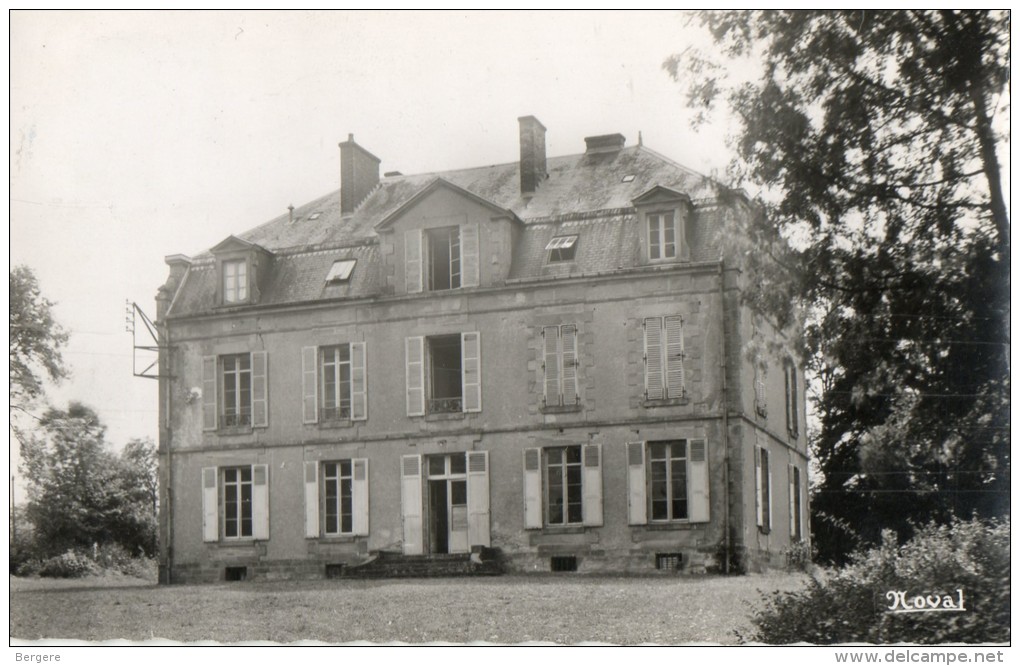 CPSM LE BAZOIS VILLELANGY. Chateau De Champy. 1960 - Autres & Non Classés