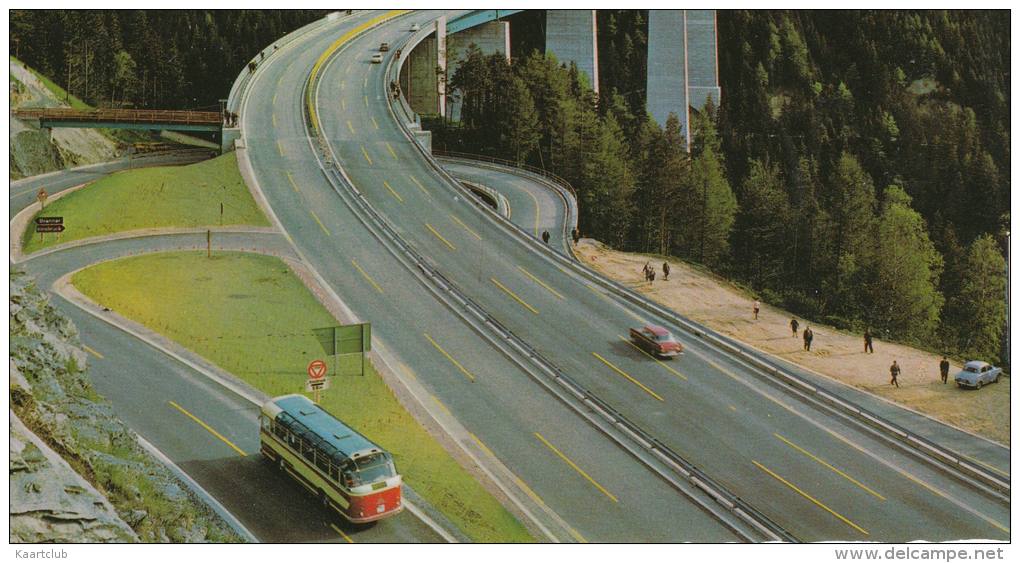 Brennerautobahn - Europabrücke: OPEL REKORD P2, RENAULT DAUPHINE, AUTOBUS/COACH - Tirol, Austria - Taxis & Fiacres