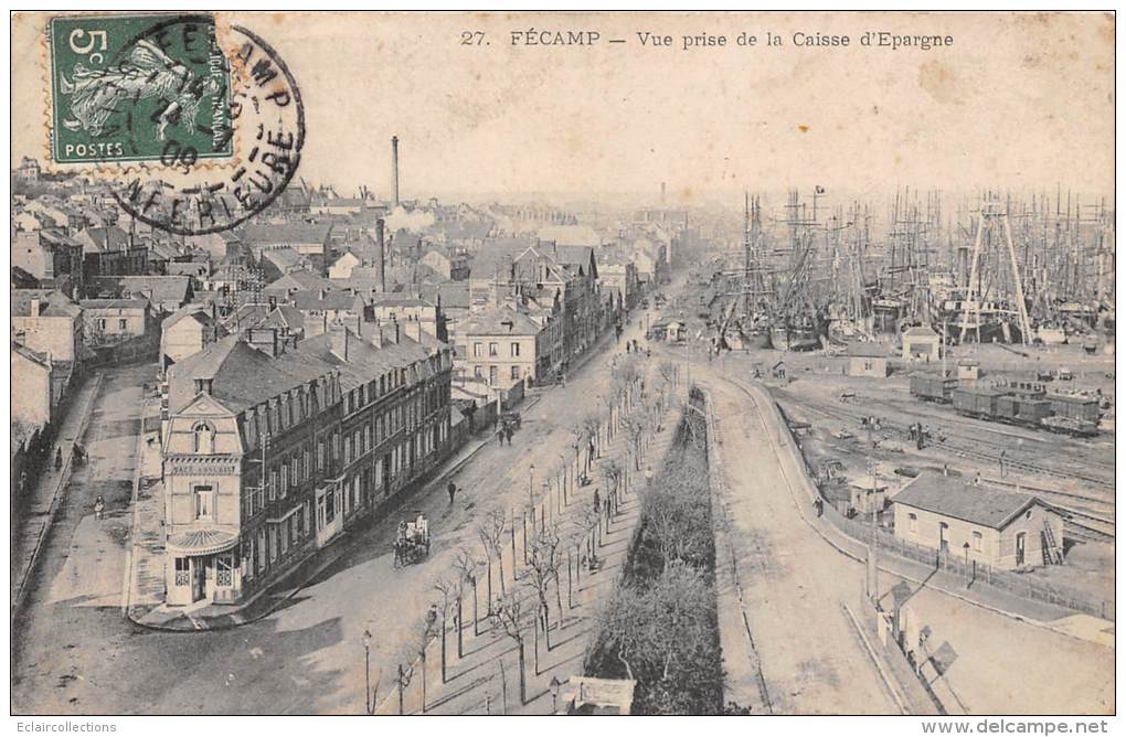 Fécamp    76    Vue Générale  (déchirure 1 Cm) - Fécamp