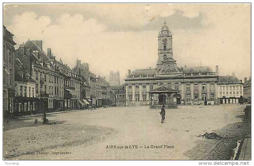 Nov13 41 : Aire-sur-la-Lys  -  Grand´Place - Aire Sur La Lys