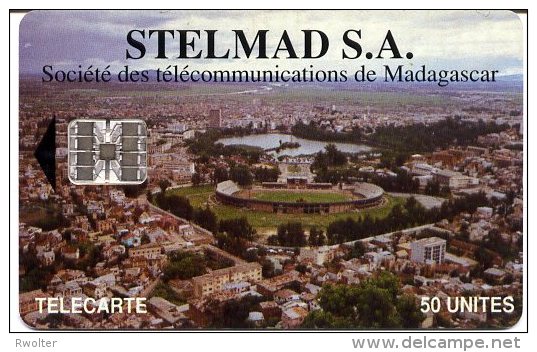 @+ TC De Madagascar : 1ere Série à Puce - STELMAD 50U - N° Série C4A147199 -Ref : MDG02 - Madagascar