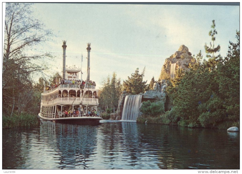 (315) USA - Disneyland - Disneyland