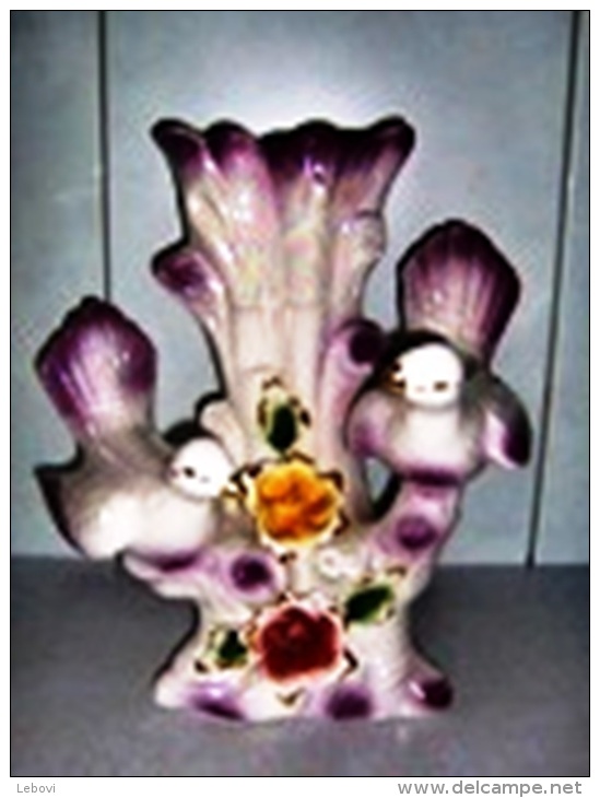 VASE FAÏENCE CAPODIMONTE - Capodimonte (ITA)