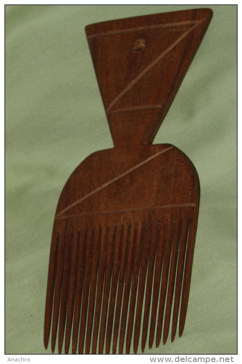 PEIGNE COIFFURE AFRICAIN En BOIS 27 Cm - Other & Unclassified