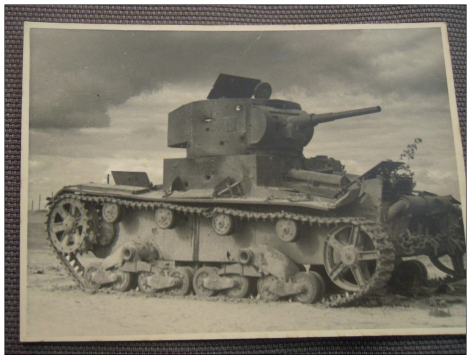 WW2 Original Photo - GERMAN ARMY CARRO ARMATO SOVIETICO DISTRUTTO Formato 11,5 X 8 Cm - Weltkrieg 1939-45