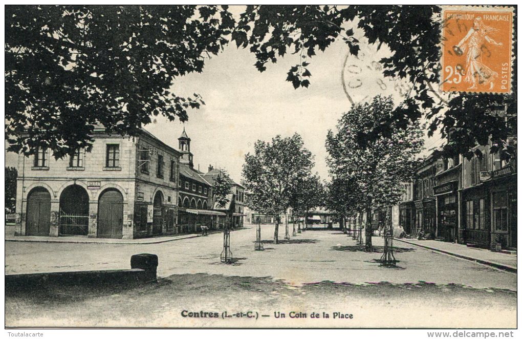 CPA 41 CONTRES UN COIN DE LA PLACE 1923 - Contres