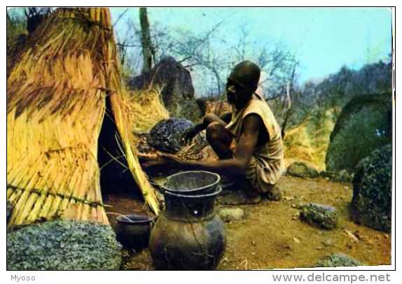 Tchad GUERA Margaye Et Son Gardien, Photo Gabin - Tschad