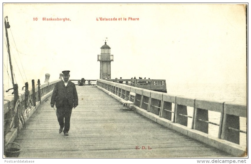 Blankenberghe. L'Estacade Et Le Phare - & Lighthouse - Blankenberge