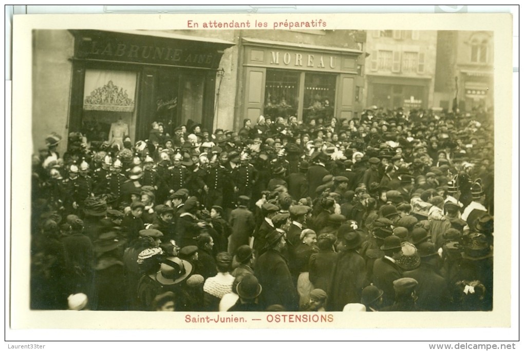 St Junien Ostensions En Attendant Les Préparatifs, établissement Moreau - Saint Junien