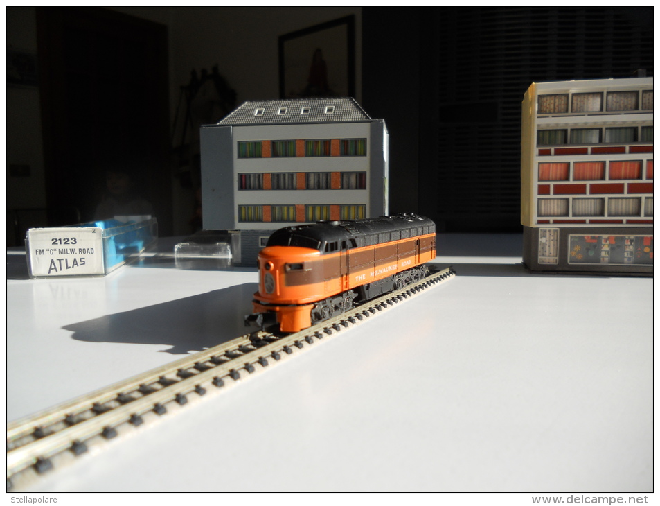 RIVAROSSI ATLAS 2123 N Scale VINTAGE THE MILWAUKEE ROAD Loco Diesel Fairbanks Morse C Liner - In Original Box - Locomotives