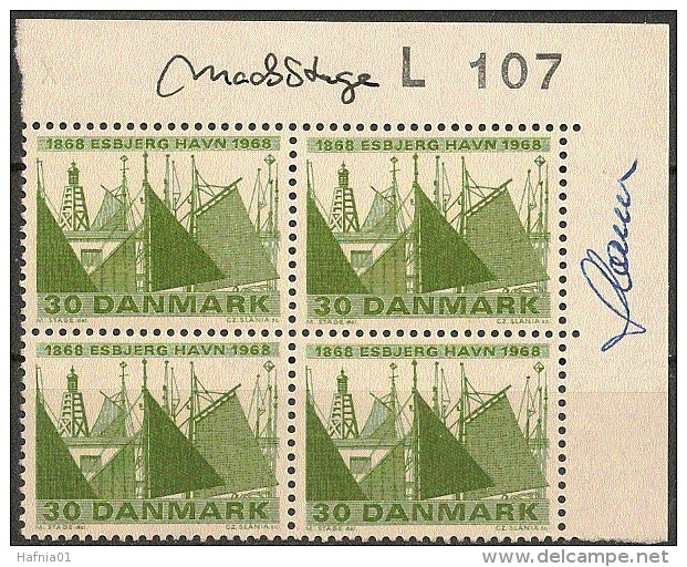 Czeslaw Slania. Denmark 1968. Esbjerg Harbour. Plate-block. Michel 467 MNH. Signed. - Ungebraucht