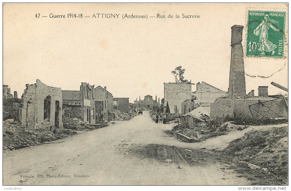 08  ATTIGNY  RUE DE LA SUCRERIE - Attigny