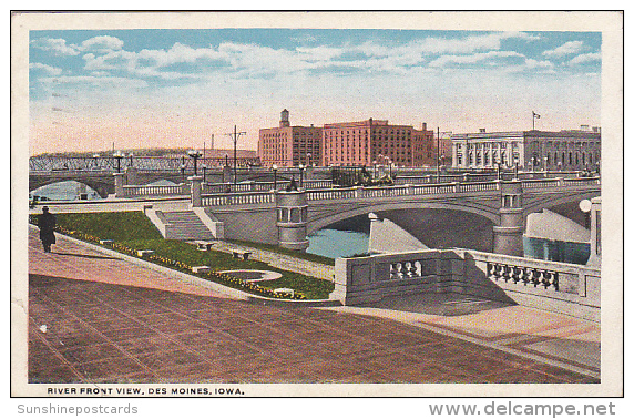 River Front View Des Moines Iowa 1923 Curteich - Des Moines