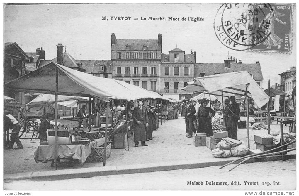 Yvetot   76        Marché  Place De L'Eglise - Yvetot