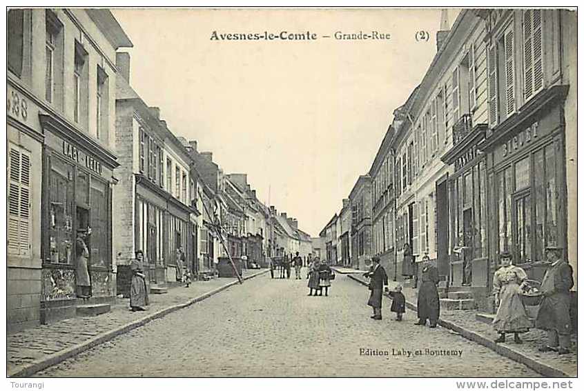 Nov13 115 : Avesnes-le-Comte  -  Grande Rue - Avesnes Le Comte