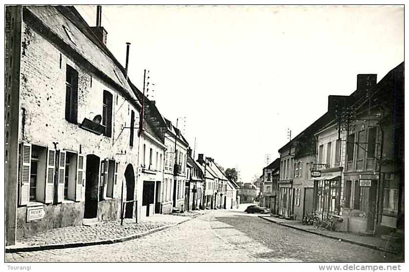 Nov13 118 : Avesnes-le-Comte  -  Quartier Du Bas - Avesnes Le Comte