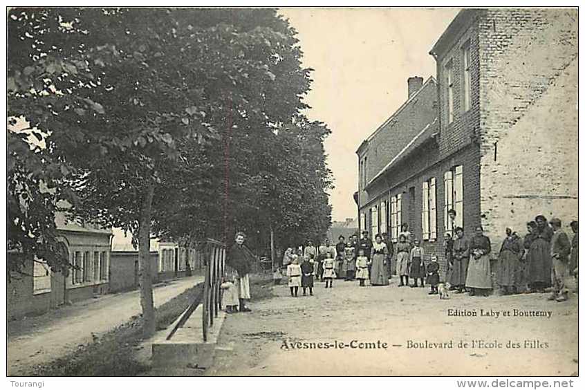 Nov13 135 : Avesnes-le-Comte  -  Boulevard De L'Ecole Des Filles - Avesnes Le Comte