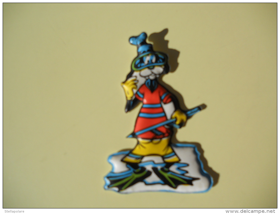 Figurina MIO LOCATELLI Plasteco SERIE CACCIA SUBACQUEA N 13 PIPPO AL MARE - Disney