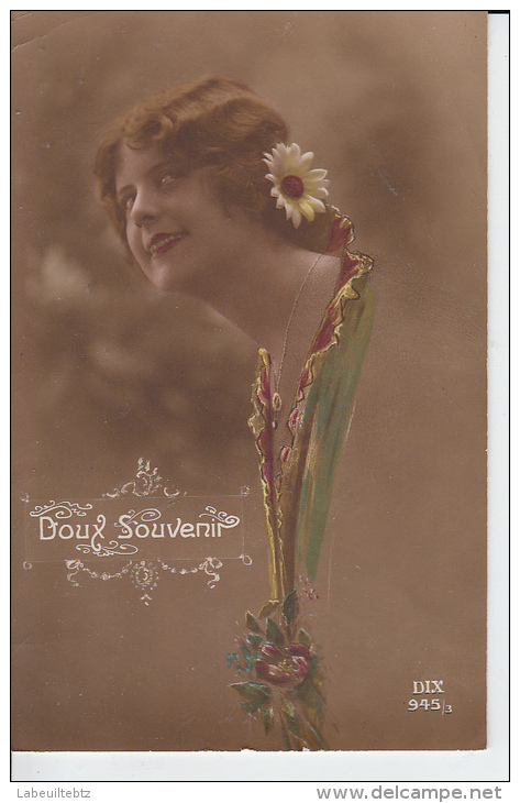 Carte Fantaisie -  Fille Avec Fleur Dans Les Cheveux - Doux Souvenir - Portraits