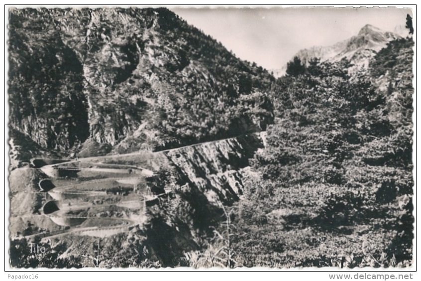 65 - Route De Cap Long. Les Lacets D'Orédon - Carte-photo M. Berjaud "Haute Vallée D'Aure" N° 1024 (circulée 1953) - Aragnouet