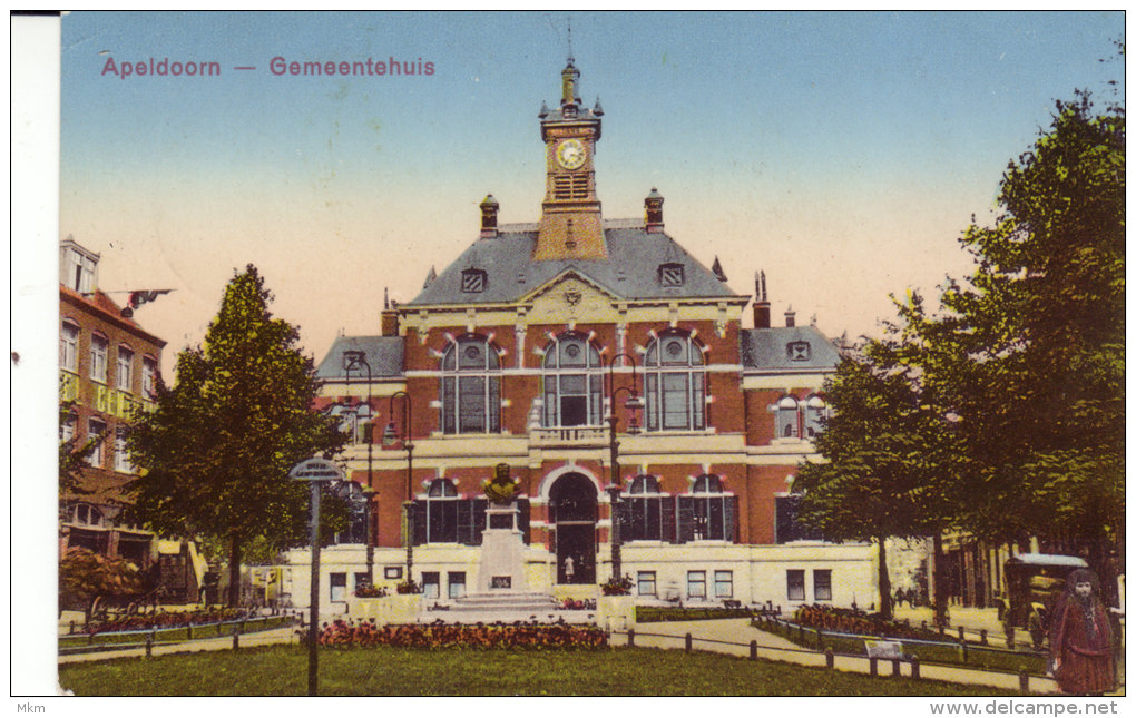 Gemeentehuis - Apeldoorn