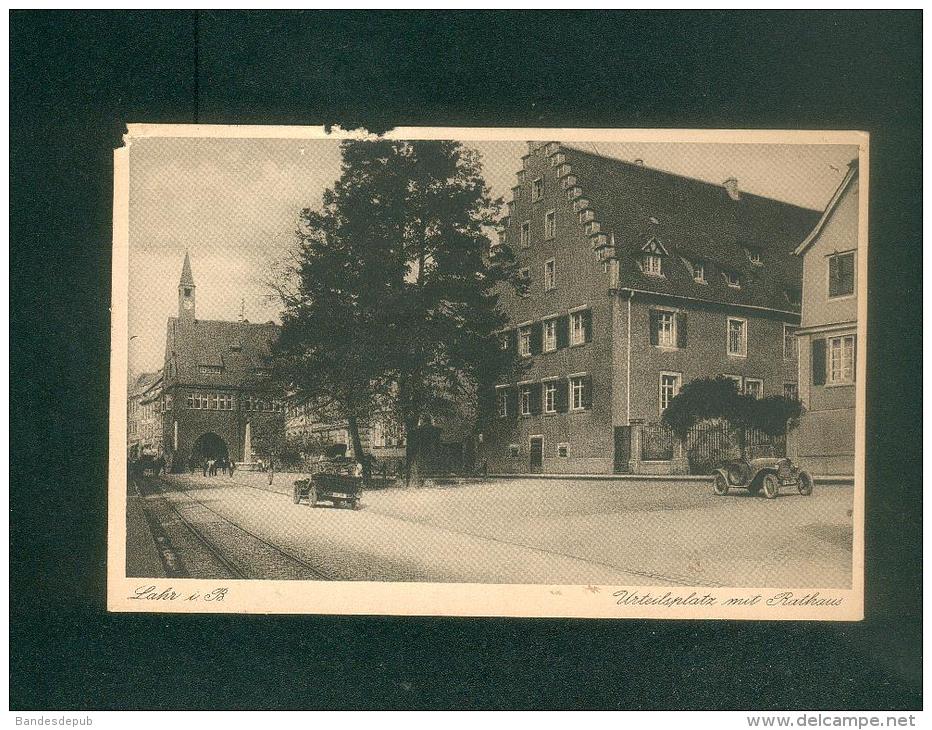 AK - Lahr I. Baden - Urteilsplatz Mit Rathaus ( Animée Auto ) - Lahr