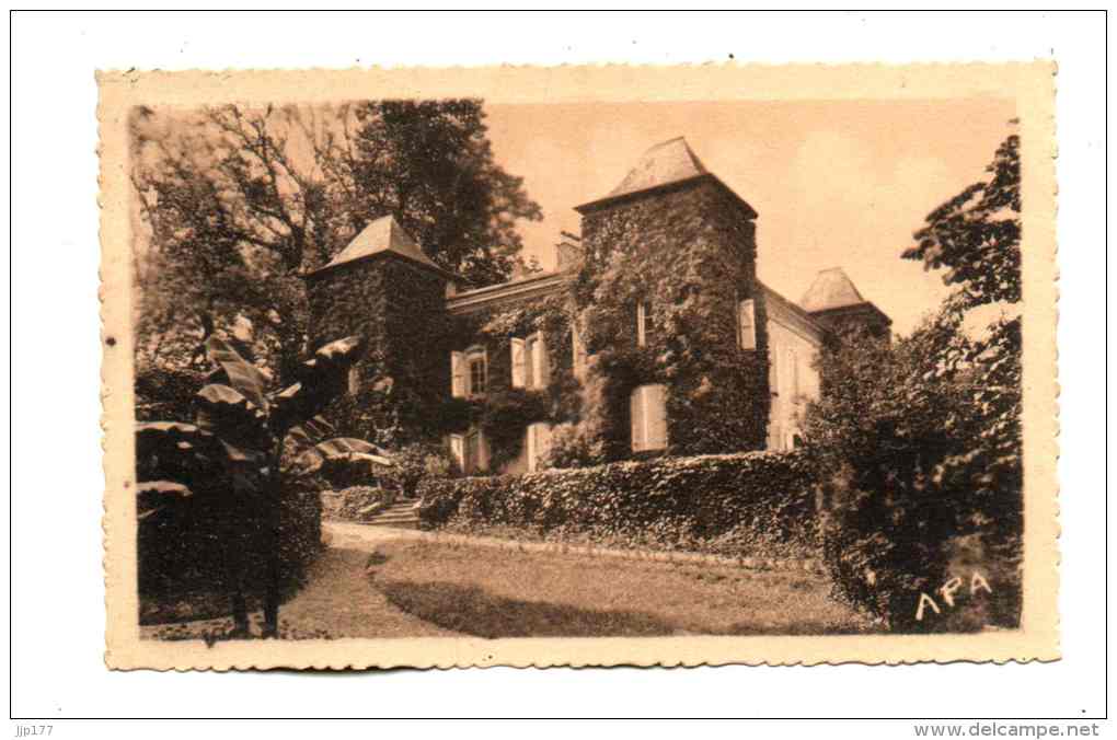 Vic Sur Bigorre Vue Sur Chateau De Labarthe La Barthe Ecrite En 1952 Edit APA Poux - Vic Sur Bigorre