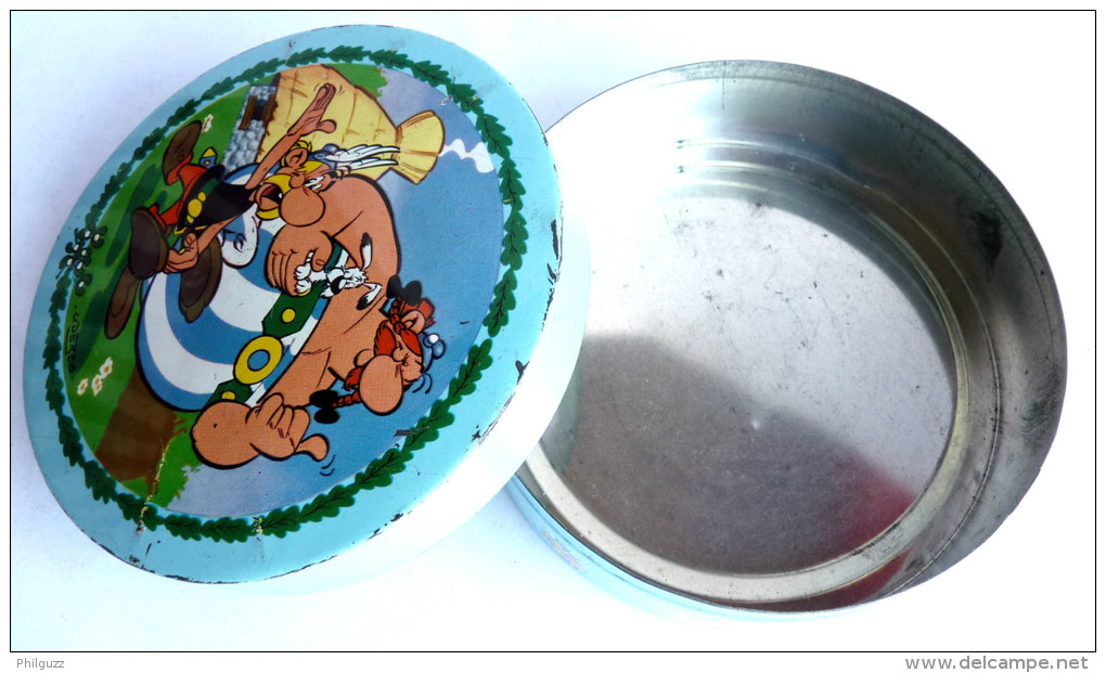 RARE BOITE RONDE En Métal BROCHET ASTERIX Vers 1968 - UDERZO - El Arte De La Mesa