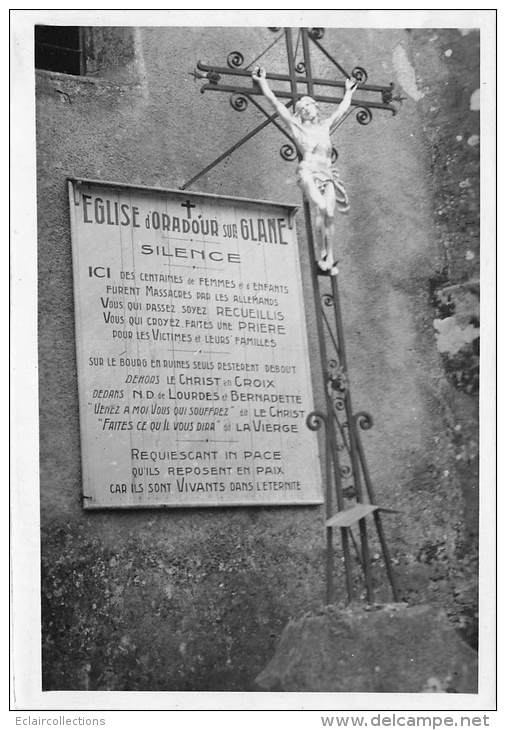 Oradour Sur Glane   87  Ensemble De 7 Photos  Edité Par L'Association Des Familles Des Martyrs (voir Scan) - Oradour Sur Glane