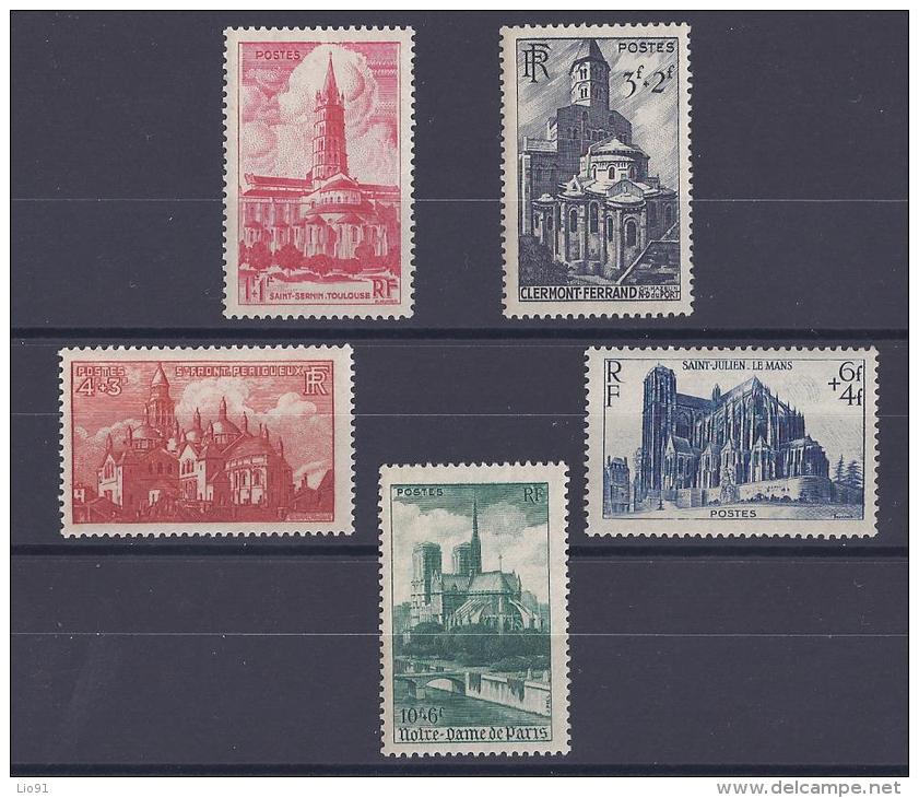 FRANCE.Cathédrales Et Basiliques - Unused Stamps