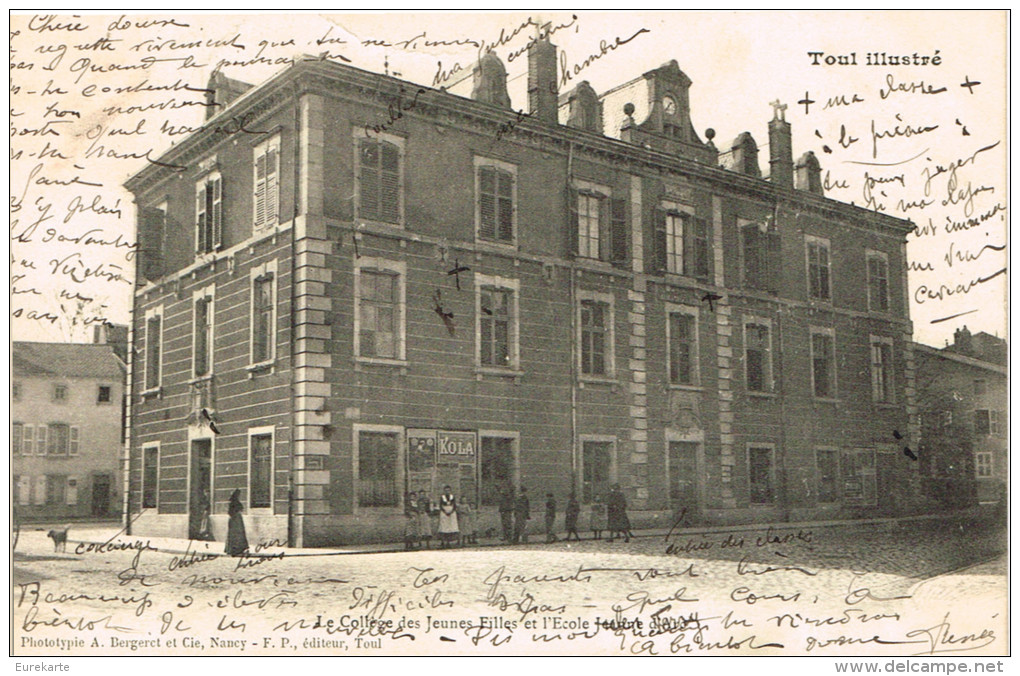 MEURTHE ET MOSELLE 54.TOUL LOT DE 2 CARTES LE COLLEGE DES JEUNES FILLES ET L ECOLE JEANNE D ARC ET L HOPIAL SAINT CHARLE - Toul