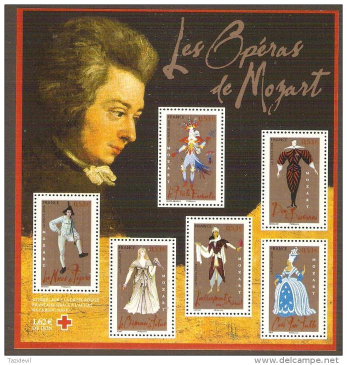 FRANCE - 2006 Costumes From Mozart Operas Souvenir Sheet. MNH ** - Neufs