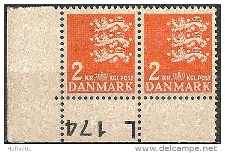 Denmark 1946  Michel 290y  Pair MNH.. - Unused Stamps