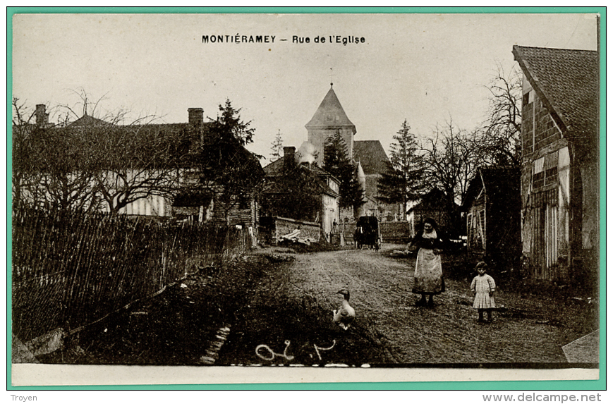 Montiéramey -  Aube - Rue De L'Eglise  -   Animée - Troyes