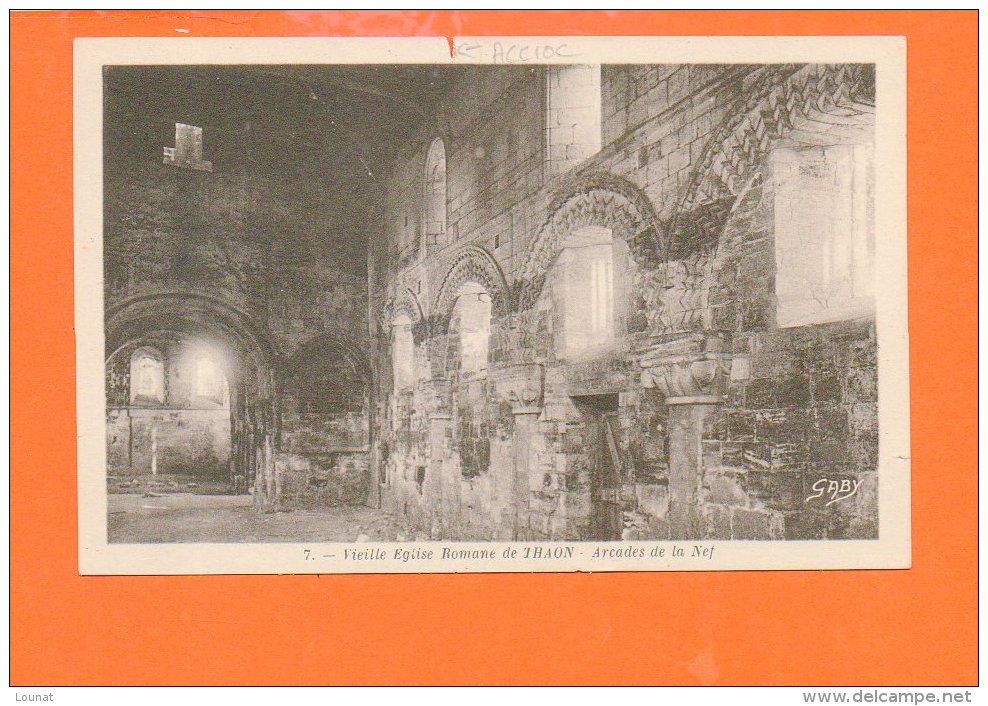 14 THAON : Vieille église Romane De THAON - Arcades De La Nef - Autres & Non Classés